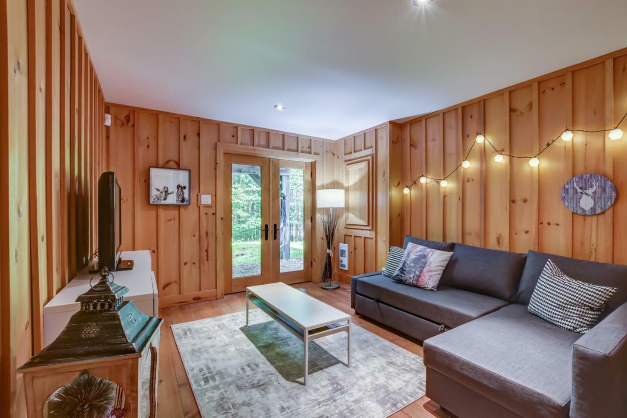 Chic Log Chalet With Hot Tub - Mont-Tremblant North Side By Reserver.Ca Lac-Superieur Exterior foto