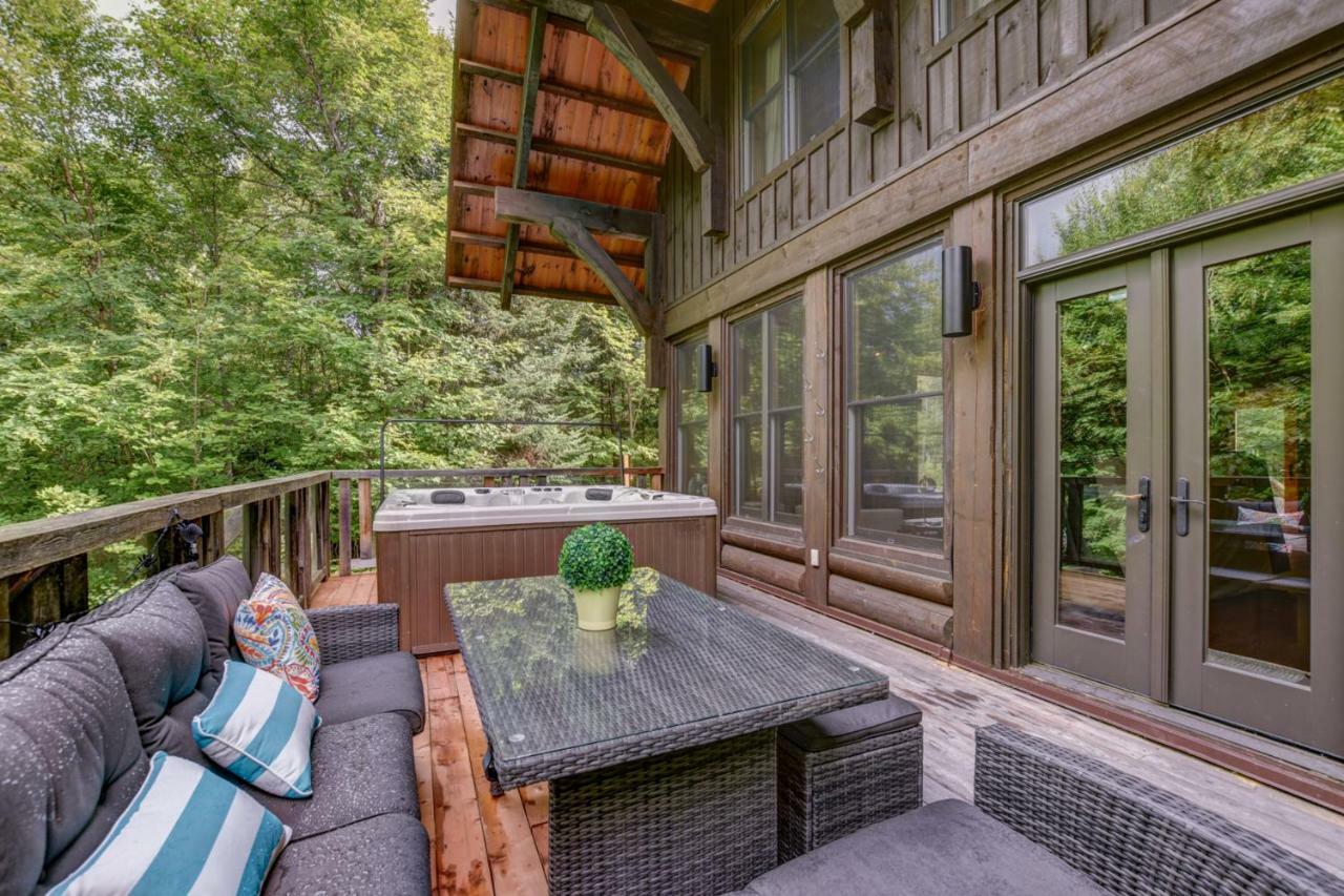 Chic Log Chalet With Hot Tub - Mont-Tremblant North Side By Reserver.Ca Lac-Superieur Exterior foto